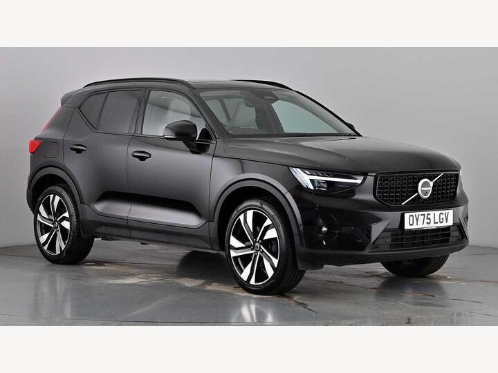 Volvo XC40 2.0 B4 MHEV Ultra Dark DCT Auto Euro 6 (s/s) 5dr