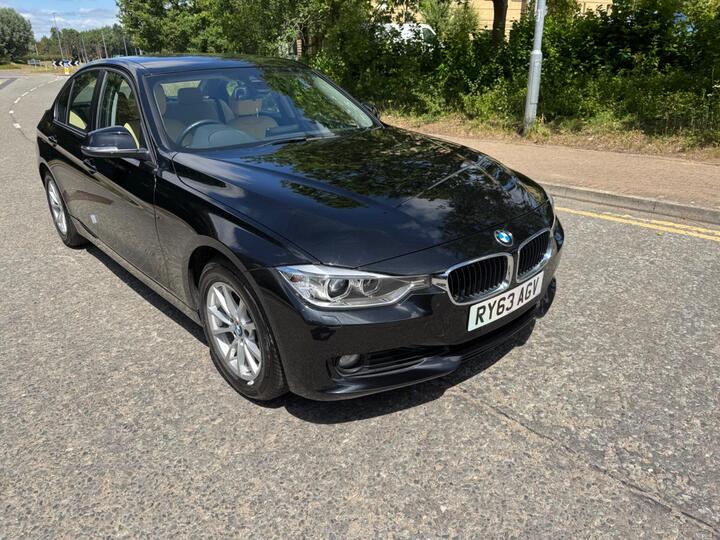 BMW 3 Series 2.0 320i SE Auto Euro 5 (s/s) 4dr