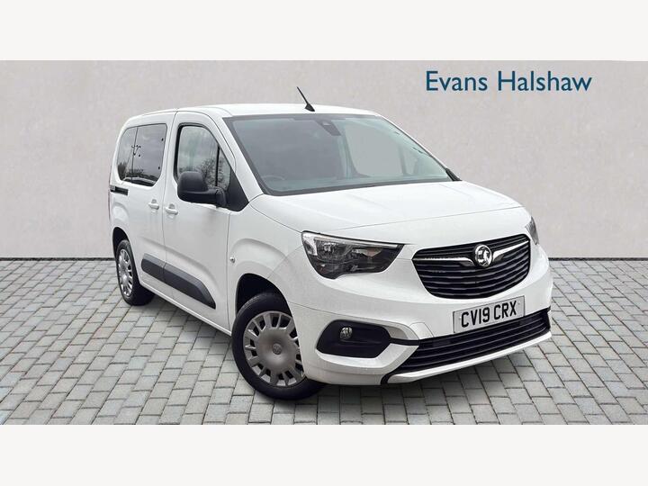 Vauxhall COMBO LIFE DIESEL ESTATE 1.5 Turbo D BlueInjection Design Auto Euro 6 (s/s) 5dr