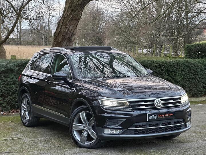 Volkswagen Tiguan 2.0 TDI BlueMotion Tech SEL DSG 4Motion Euro 6 (s/s) 5dr