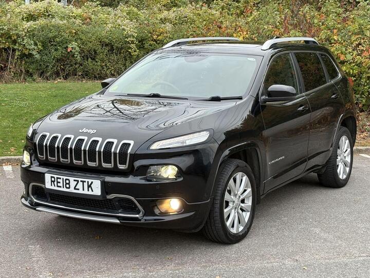 Jeep CHEROKEE 2.2 MultiJetII Overland Auto 4WD Euro 6 (s/s) 5dr Jeep CHEROKEE 2.2 MultiJetII Overland Auto 4WD Euro 6 (s/s) 5dr
