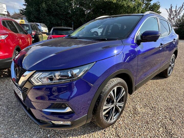 Nissan QASHQAI 1.6 DCi N-Connecta 4WD Euro 6 (s/s) 5dr