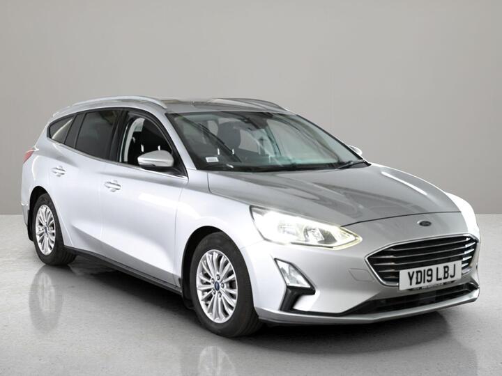 Ford Focus 1.0T EcoBoost Titanium Auto Euro 6 (s/s) 5dr
