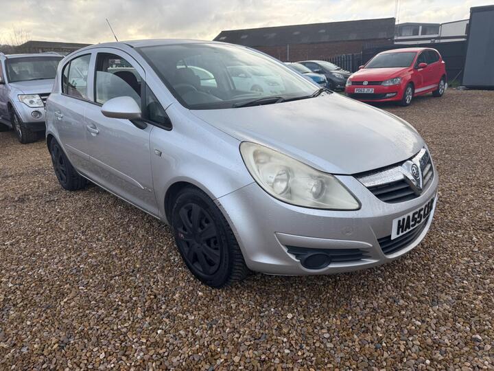 Vauxhall Corsa 1.4i 16v Club 5dr