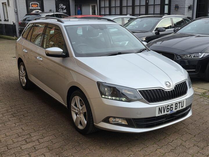 Skoda Fabia 1.2 TSI SE L DSG Euro 6 (s/s) 5dr Skoda Fabia 1.2 TSI SE L DSG Euro 6 (s/s) 5dr