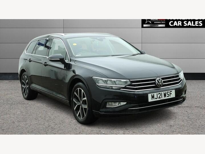 Volkswagen PASSAT 1.5 TSI EVO SEL DSG Euro 6 (s/s) 5dr Volkswagen PASSAT 1.5 TSI EVO SEL DSG Euro 6 (s/s) 5dr