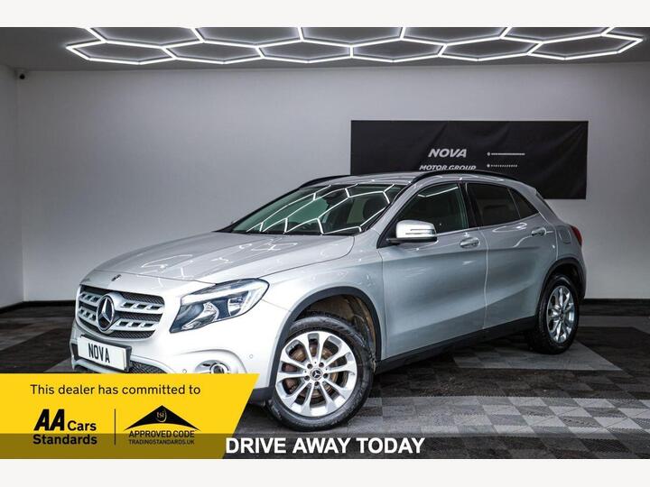 Mercedes-Benz GLA 2.1 GLA200d SE (Executive) Euro 6 (s/s) 5dr