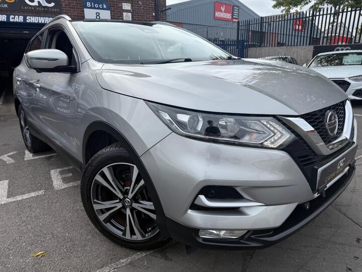 Nissan Qashqai 1.2 DIG-T N-Connecta Euro 6 (s/s) 5dr