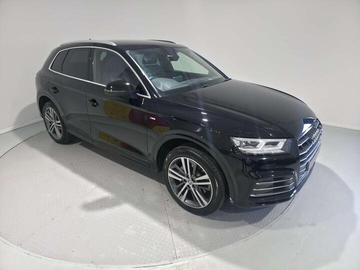 Audi Q5 2.0 TFSIe 55 S Line Competition S Tronic Quattro Euro 6 (s/s) 5dr 14.1kWh