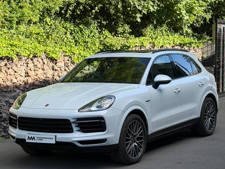 Porsche Cayenne 3.0 V6 E-Hybrid 17.9kWh TiptronicS 4WD Euro 6 (s/s) 5dr (3.6kW Charger)