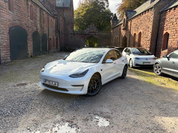 Tesla Model 3 (Dual Motor) Long Range Auto 4WDE 4dr