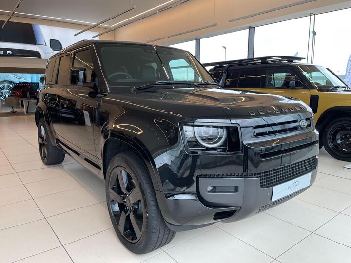 Land Rover Defender 110 3.0 D250 MHEV X-Dynamic HSE Auto 4WD Euro 6 (s/s) 5dr