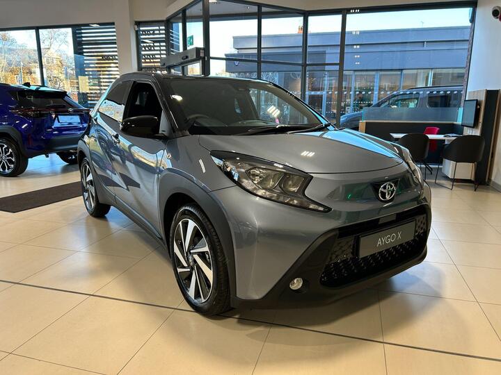 Toyota Aygo X 1.0 VVT-i Edge Euro 6 (s/s) 5dr