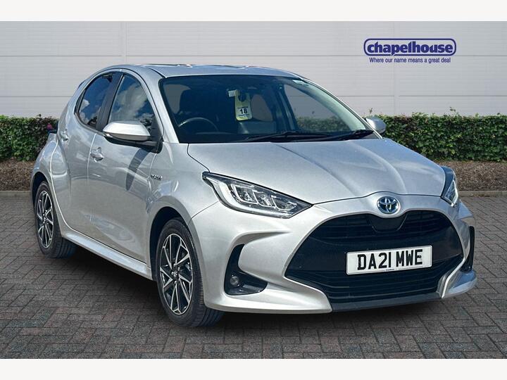 Toyota Yaris 1.5 VVT-h Design E-CVT Euro 6 (s/s) 5dr