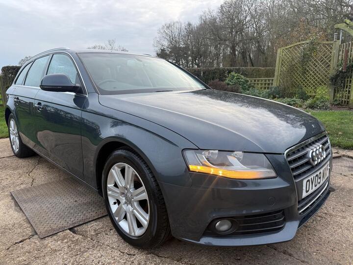 Audi A4 Avant 2.0 TDI Executive SE Euro 4 5dr