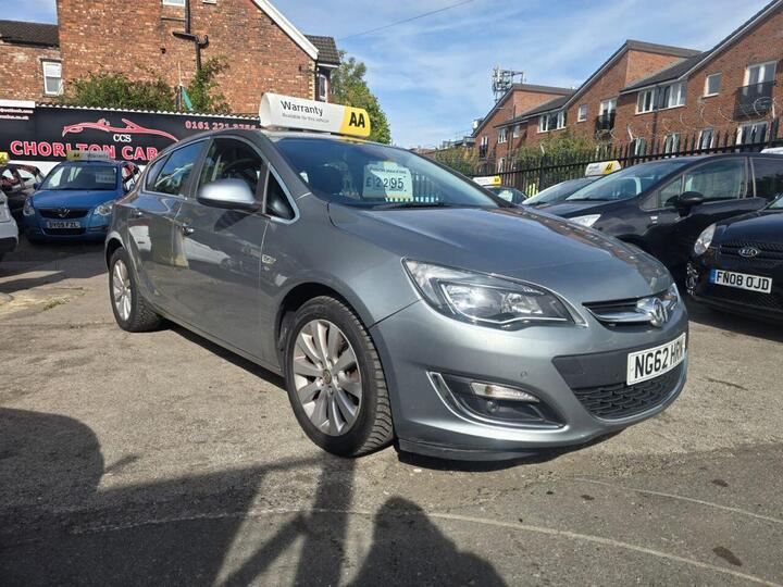 Vauxhall ASTRA 2.0 CDTi EcoFLEX Elite Euro 5 (s/s) 5dr