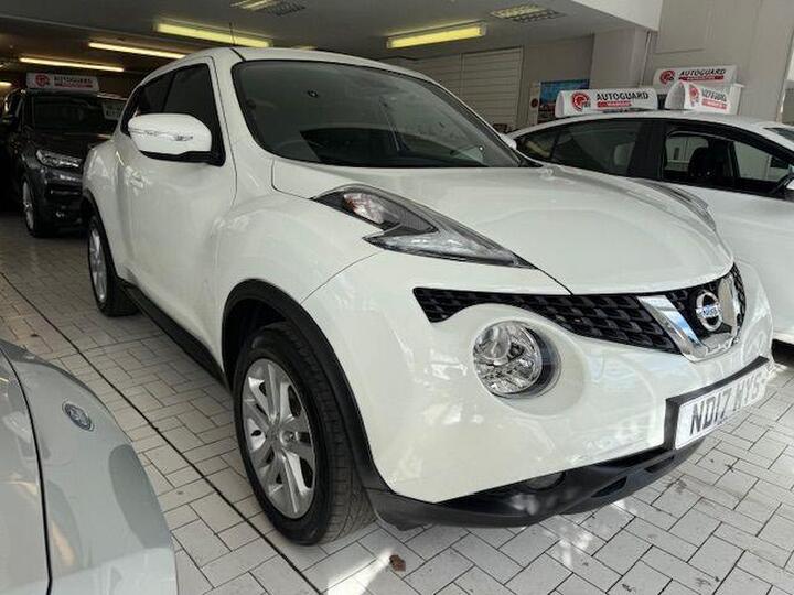 Nissan Juke 1.2 DIG-T N-Connecta Euro 6 (s/s) 5dr Nissan Juke 1.2 DIG-T N-Connecta Euro 6 (s/s) 5dr