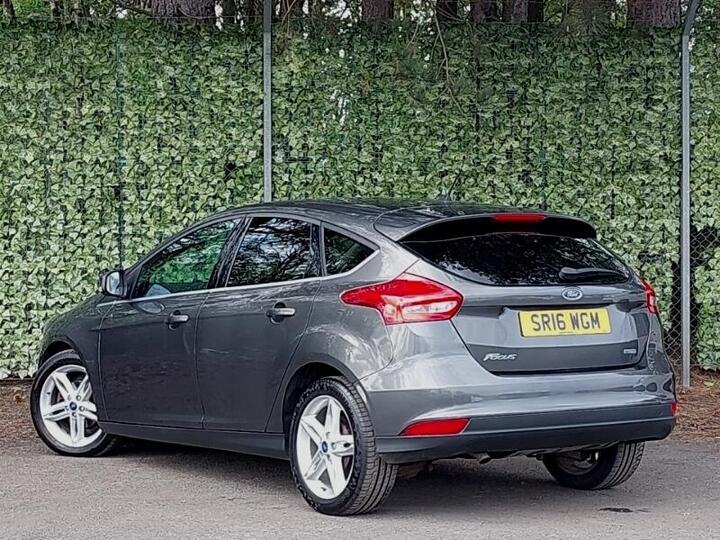 Ford Focus 1.0T EcoBoost Zetec Euro 6 (s/s) 5dr