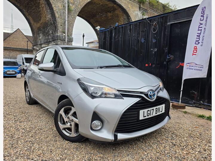 Toyota Yaris 1.5 VVT-h Icon E-CVT Euro 6 (s/s) 5dr