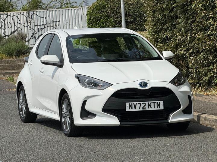 Toyota Yaris 1.5 VVT-h Icon E-CVT Euro 6 (s/s) 5dr