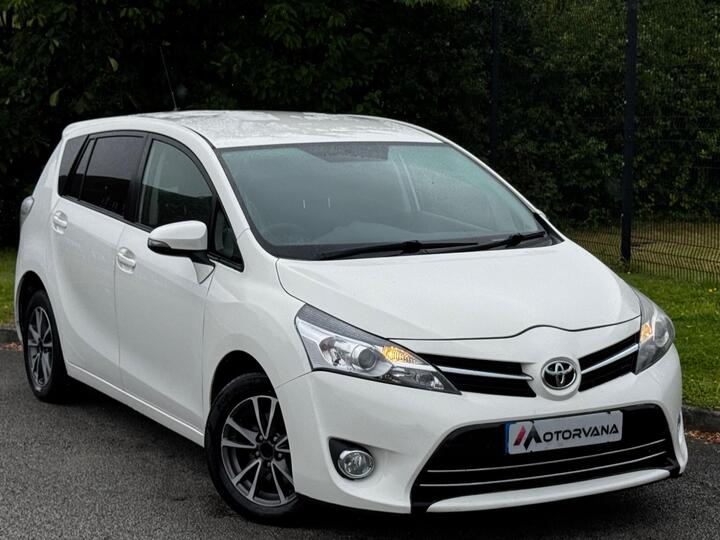 Toyota Verso 1.8 V-Matic Icon Multidrive S Euro 5 5dr Euro 5 Toyota Verso 1.8 V-Matic Icon Multidrive S Euro 5 5dr Euro 5