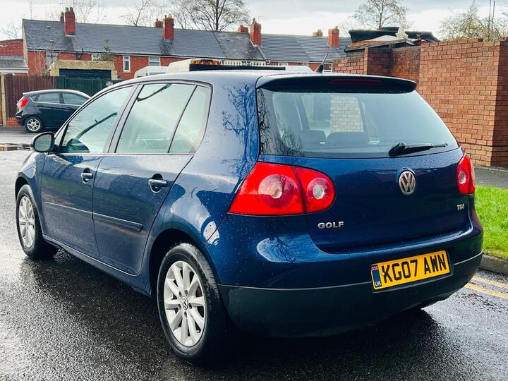 Volkswagen Golf 1.9 TDI Match DSG 5dr Volkswagen Golf 1.9 TDI Match DSG 5dr