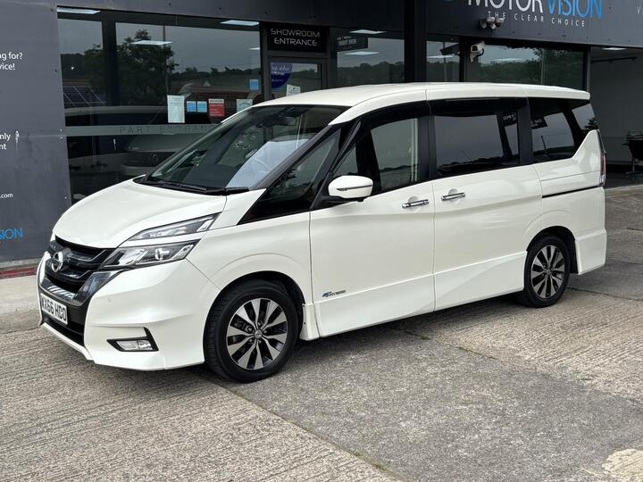 Nissan Serena 2.0 Hybrid Highway Star Nissan Serena 2.0 Hybrid Highway Star