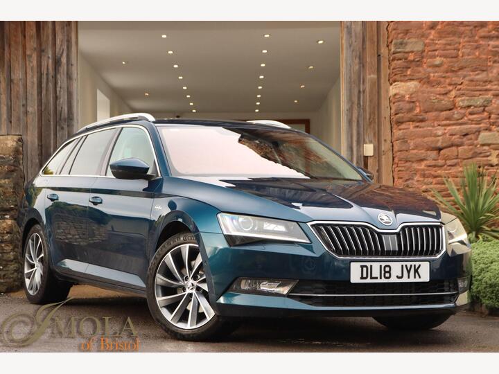 Skoda Superb 2.0 TDI Laurin & Klement DSG 4WD Euro 6 (s/s) 5dr Skoda Superb 2.0 TDI Laurin & Klement DSG 4WD Euro 6 (s/s) 5dr