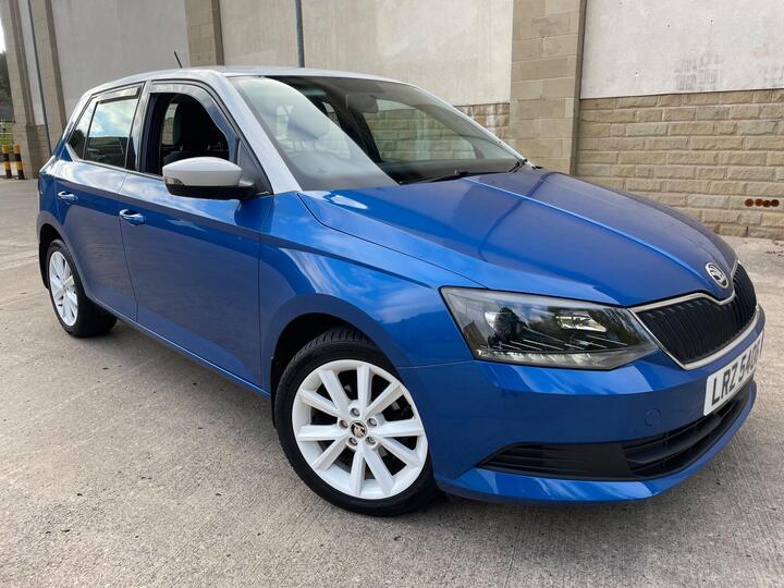 Skoda Fabia 1.2 TSI Colour Edition Euro 6 (s/s) 5dr Skoda Fabia 1.2 TSI Colour Edition Euro 6 (s/s) 5dr