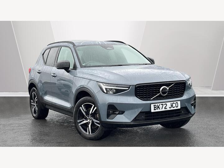 Volvo XC40 2.0 B4 MHEV Plus DCT Auto AWD Euro 6 (s/s) 5dr