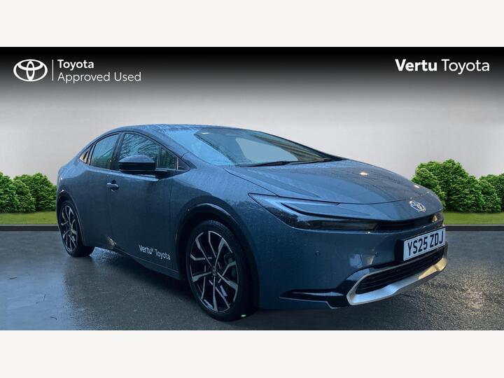Toyota Prius 2.0 13.6kWh Excel CVT Euro 6 (s/s) 5dr