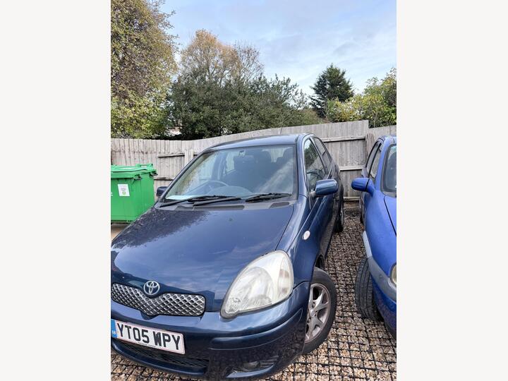 Toyota Yaris 1.3 VVT-i Colour Collection 5dr
