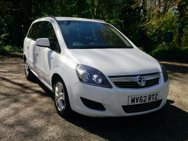 Vauxhall Zafira 1.7 CDTi EcoFLEX Exclusiv Euro 5 5dr (SNav)