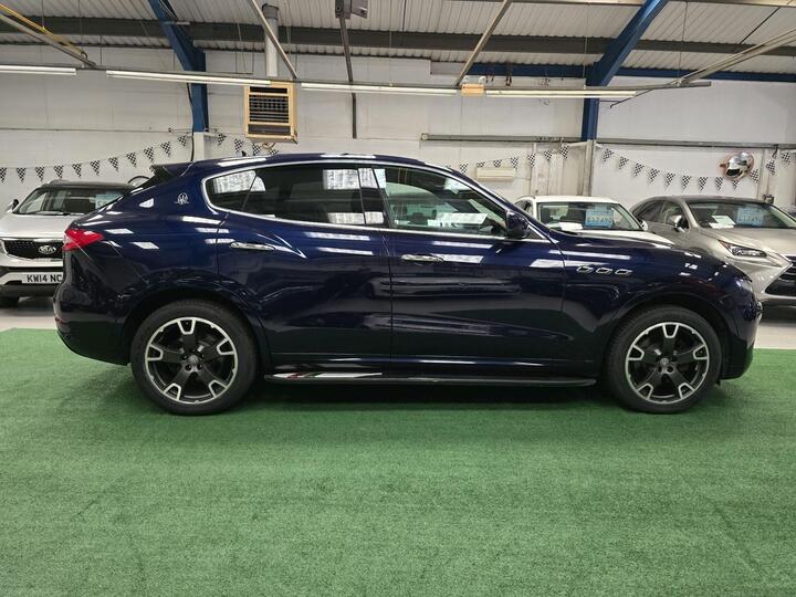 Maserati Levante 3.0D V6 ZF 4WD Euro 6 (s/s) 5dr