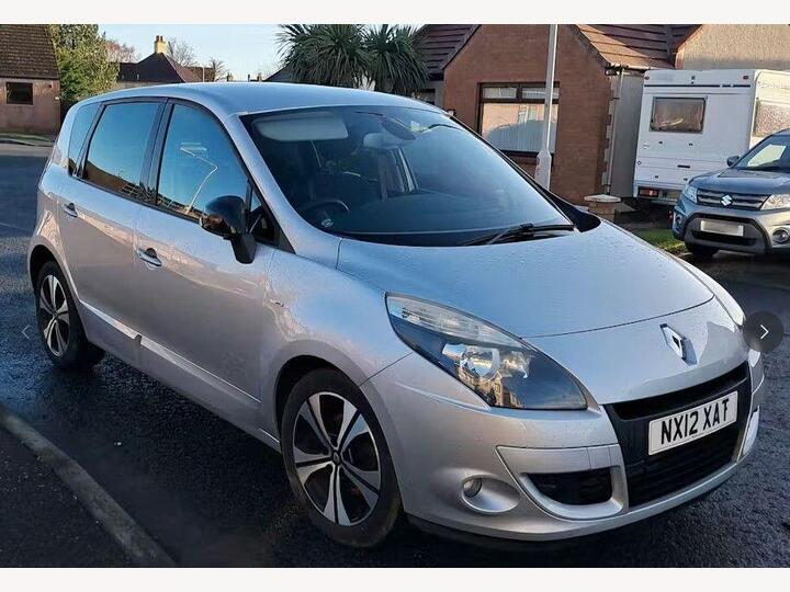 Renault Scenic 1.5 DCi Dynamique TomTom Euro 5 5dr