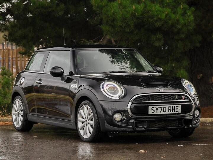 MINI Hatch 2.0 Cooper S Classic Steptronic Euro 6 (s/s) 3dr