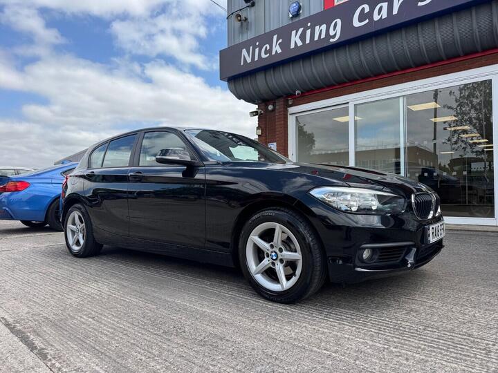 BMW 1 SERIES 2.0 118d SE Euro 6 (s/s) 5dr