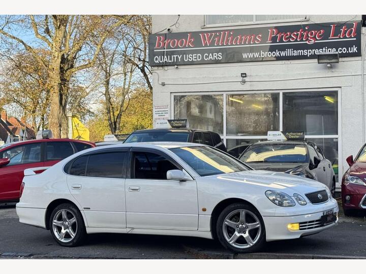 Toyota ARISTO V300 AUTO Toyota ARISTO V300 AUTO