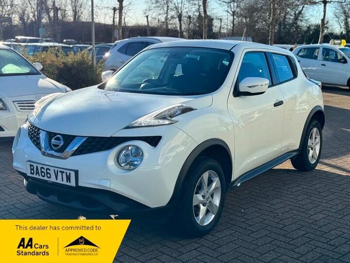 Nissan Juke 1.6 Visia Euro 6 5dr