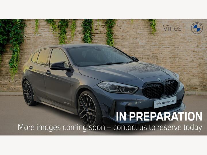 BMW 1 Series 2.0 M135i Auto XDrive Euro 6 (s/s) 5dr BMW 1 Series 2.0 M135i Auto XDrive Euro 6 (s/s) 5dr
