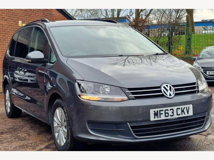 Volkswagen Sharan 2.0 TDI BlueMotion Tech SE DSG Euro 5 (s/s) 5dr Volkswagen Sharan 2.0 TDI BlueMotion Tech SE DSG Euro 5 (s/s) 5dr