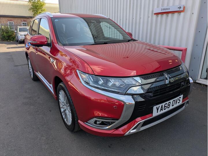 Mitsubishi Outlander 2.4h TwinMotor 13.8kWh 4hs CVT 4WD Euro 6 (s/s) 5dr
