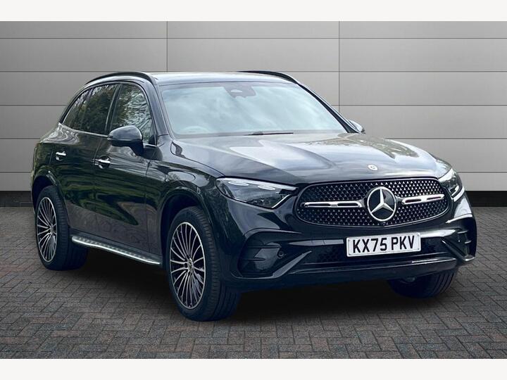 Mercedes-Benz GLC 2.0 GLC300e 31.2kWh AMG Line (Premium Plus) G-Tronic+ 4MATIC Euro 6 (s/s) 5dr Mercedes-Benz GLC 2.0 GLC300e 31.2kWh AMG Line (Premium Plus) G-Tronic+ 4MATIC Euro 6 (s/s) 5dr