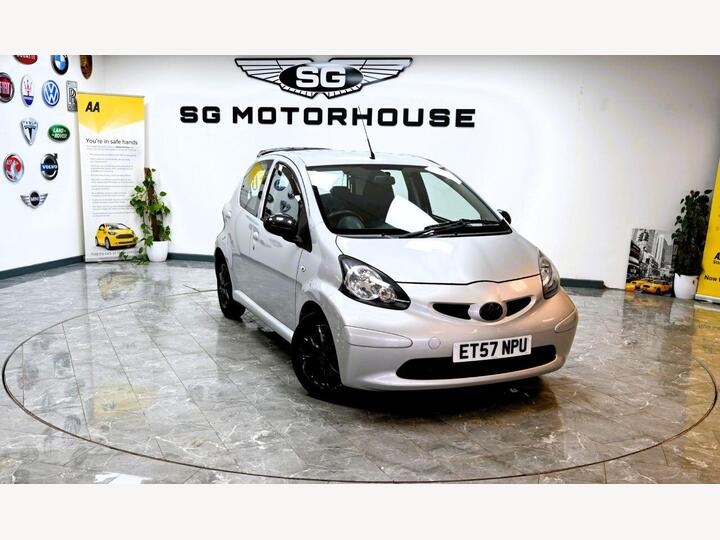 Toyota AYGO 1.0 VVT-i Platinum Euro 4 5dr
