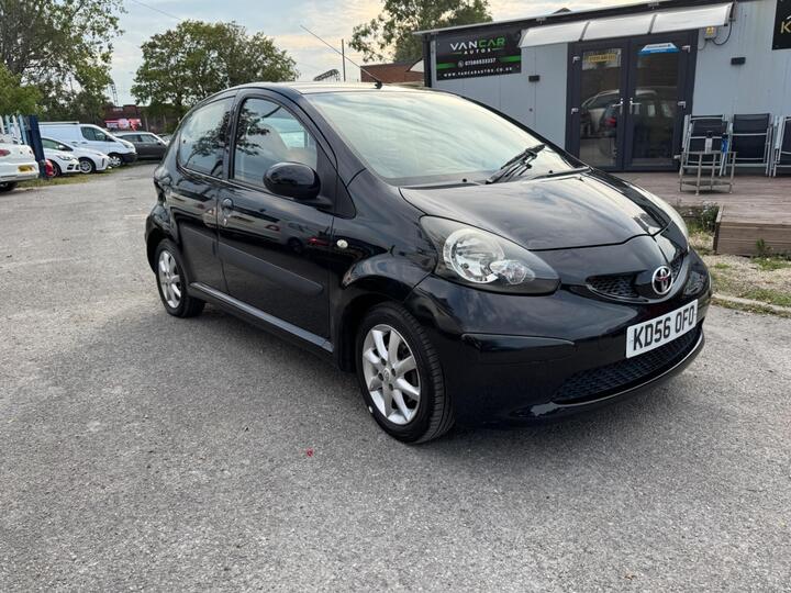 Toyota AYGO 1.0 VVT-i Black MultiMode Euro 4 5dr