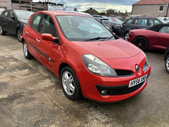 Renault Clio 1.4 16v Dynamique 5dr
