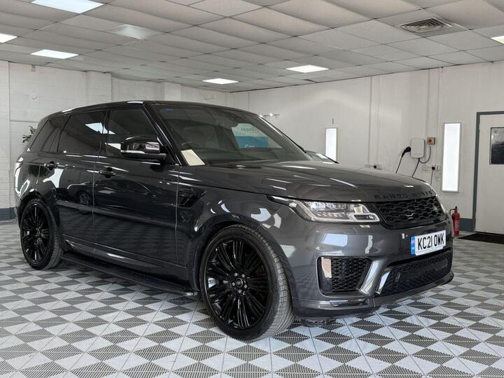 Land Rover RANGE ROVER SPORT 3.0 D300 MHEV HSE Dynamic Black Auto 4WD Euro 6 (s/s) 5dr Land Rover RANGE ROVER SPORT 3.0 D300 MHEV HSE Dynamic Black Auto 4WD Euro 6 (s/s) 5dr
