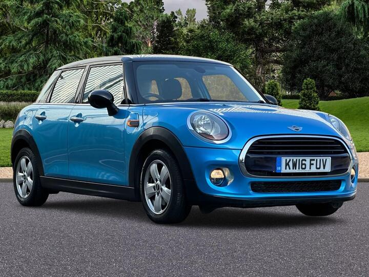 MINI Hatch 1.5 Cooper Auto Euro 6 (s/s) 5dr