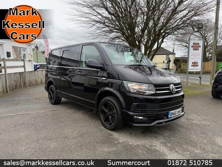 Volkswagen TRANSPORTER 2.0 TDI T32 BlueMotion Tech Highline Kombi FWD SWB Euro 6 (s/s) 5dr Volkswagen TRANSPORTER 2.0 TDI T32 BlueMotion Tech Highline Kombi FWD SWB Euro 6 (s/s) 5dr