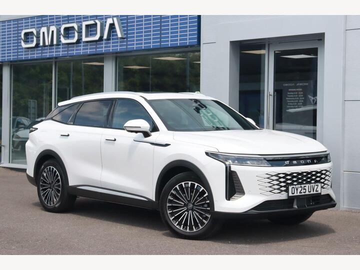 Omoda OMODA 9 1.5T SHS 34.46kWh Noble DHT3 4WD Euro 6 (s/s) 5dr